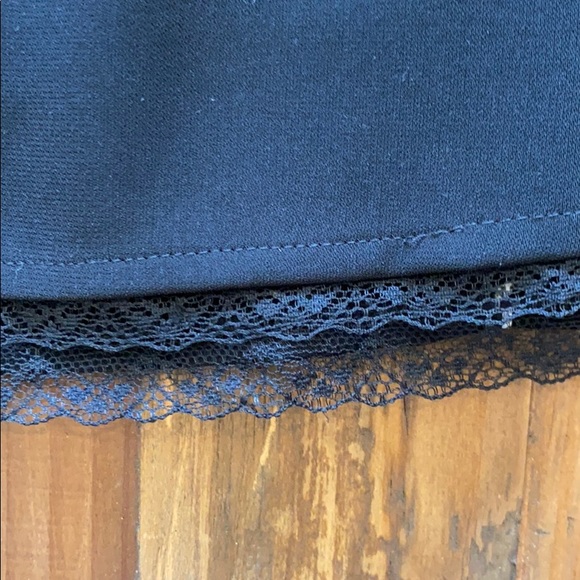 Embroidered skirt Ann Taylor Loft and 14p - Picture 2 of 4